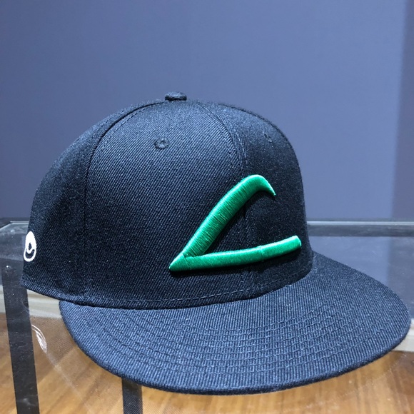 Pokémon SnapBack Cap - Picture 3 of 5